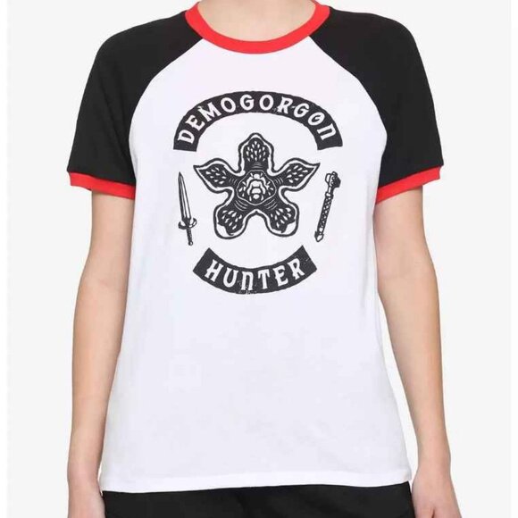 Retired! Stranger Things Demogorgon Hunter Raglan T-Shirt - Picture 1 of 3